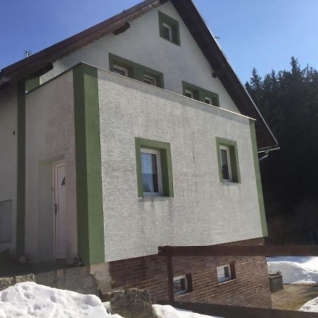 Апартаменти Standa Sluka Udoli Albrechtic Албректіце в Їзерських горах Екстер'єр фото